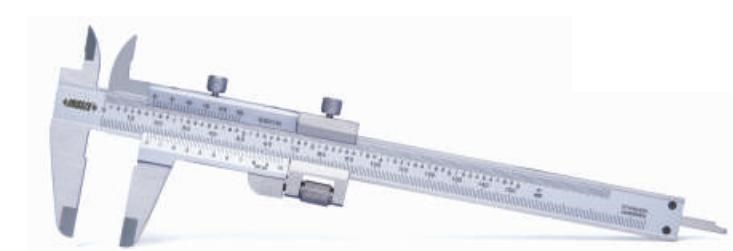 Đánh giá chuyên sâu về thước cặp cơ khí INSIZE 1233-130